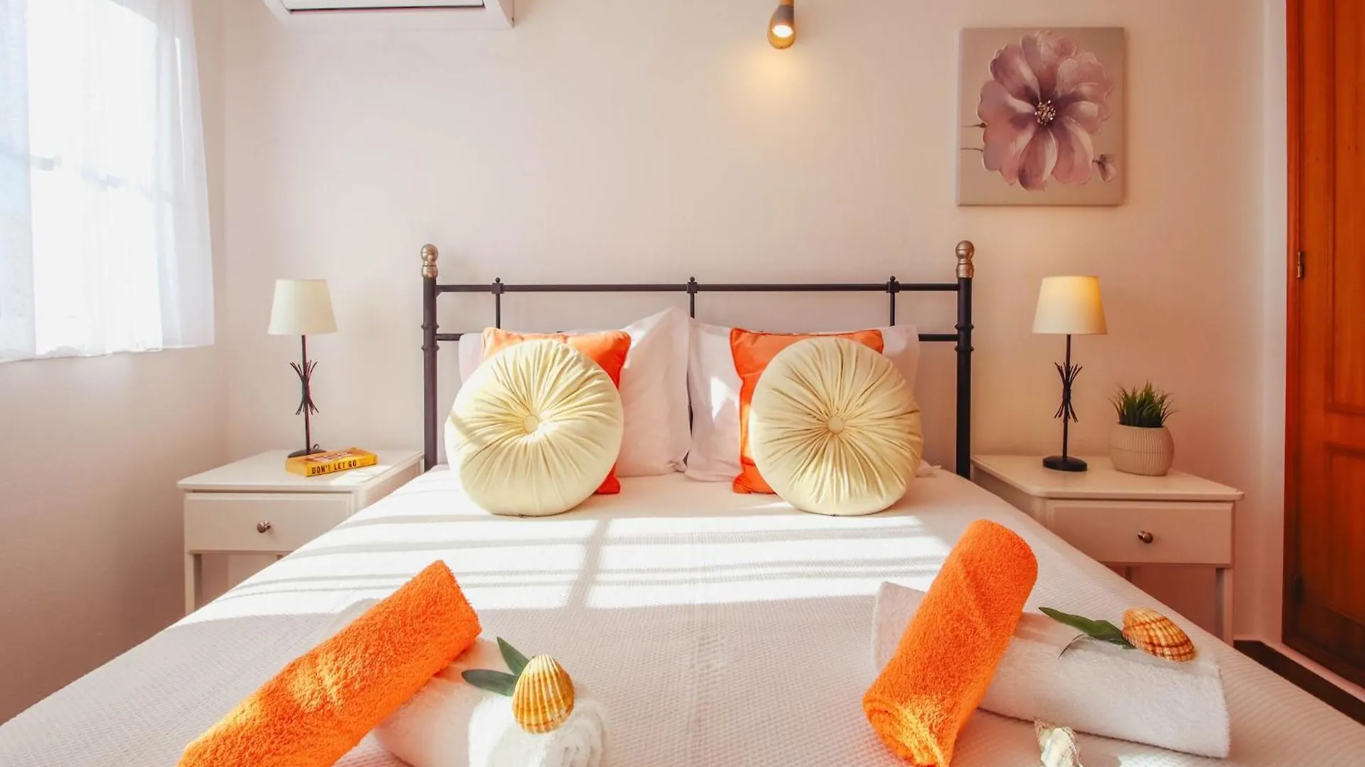 Charming Villa With Private Pool Albufeira Portugal